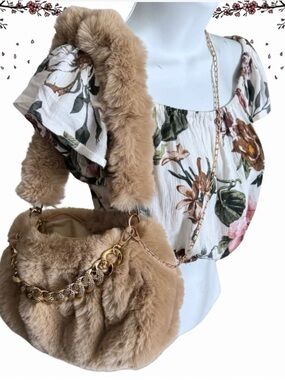 Faux Fur Chain Handle Shoulder Bag in Camel